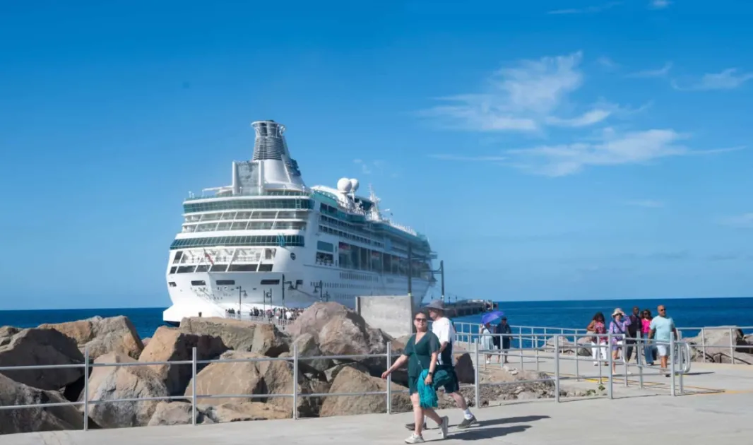 Rhapsody of the Seas brings over 2,300 passengers to St. Kitts' Port Zante