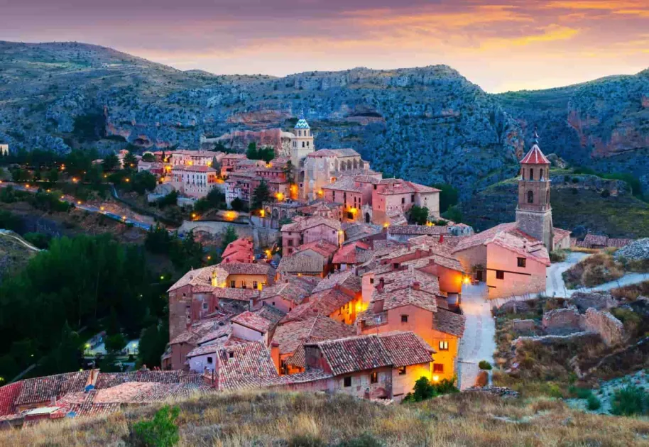 Spain opens visa-free travel to citizens of nine Caribbean Nations