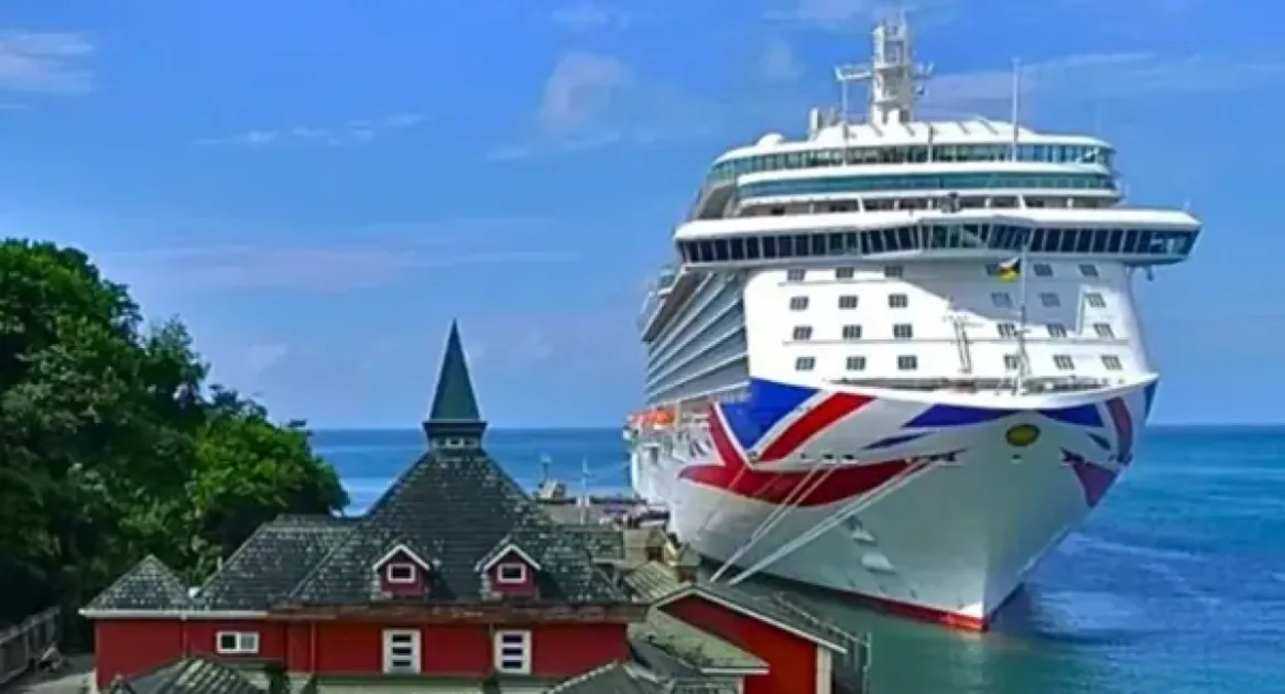Mein Schiff 2 opens St Vincent and the Grenadines cruise season 2024-25 ...